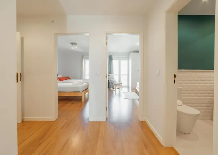 Apartment Bright Deluxe By Hosty *