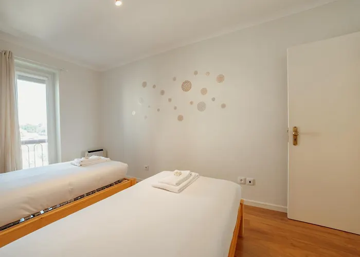 Bright Deluxe By Hosty Apartman *