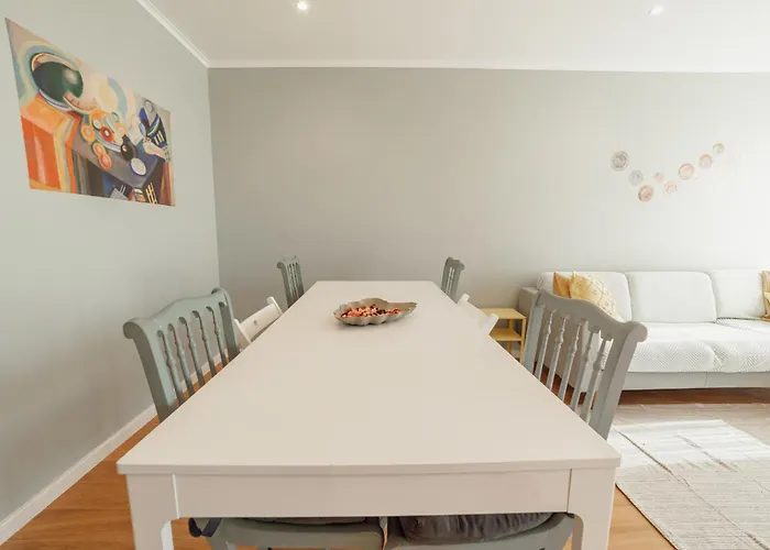 Bright Deluxe By Hosty Apartman